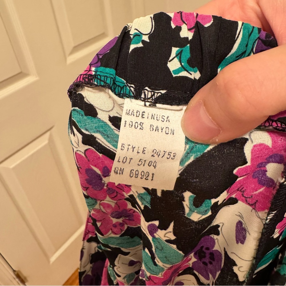 Vintage 90s Alan‎ Edward’s Floral Midi Skirt - Picture 8 of 8
